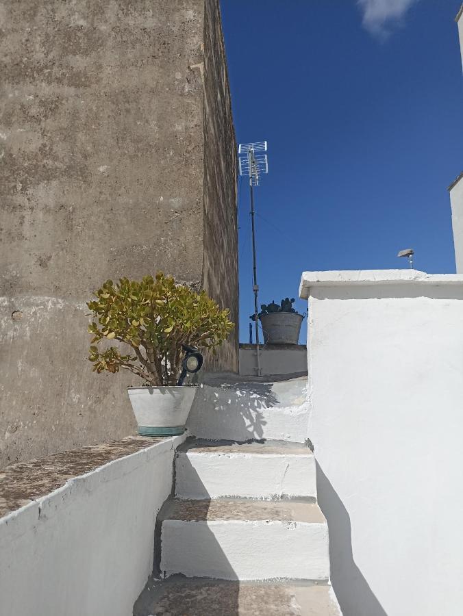 Ferienwohnung Fichi d india Cellino San Marco Exterior foto